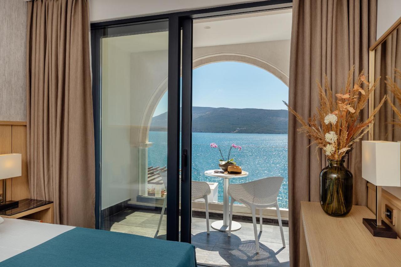 Hotel Perla تْشيرسيك نوفي المظهر الخارجي الصورة