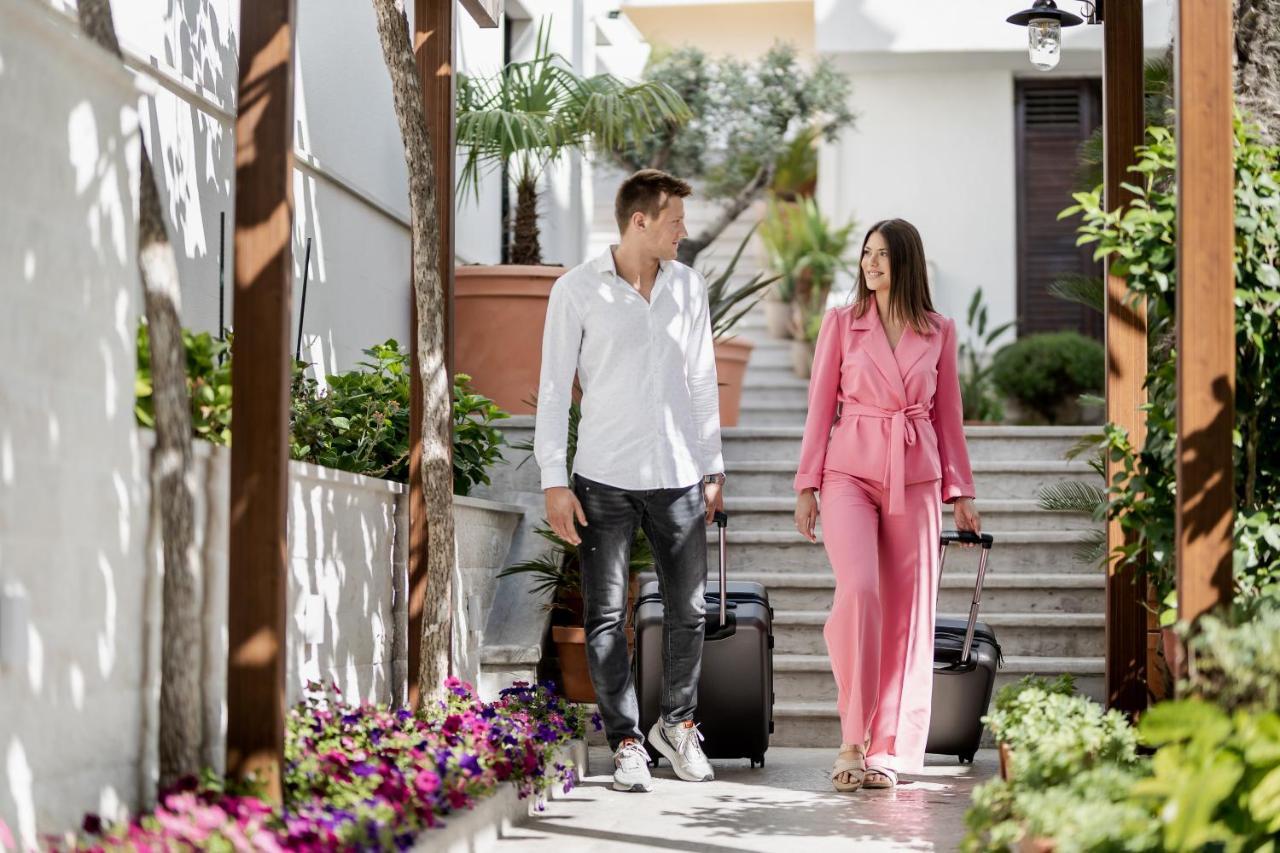 Hotel Perla تْشيرسيك نوفي المظهر الخارجي الصورة